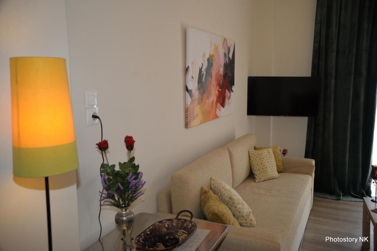 Kynosargous Square'S Apartment Athens Exterior photo