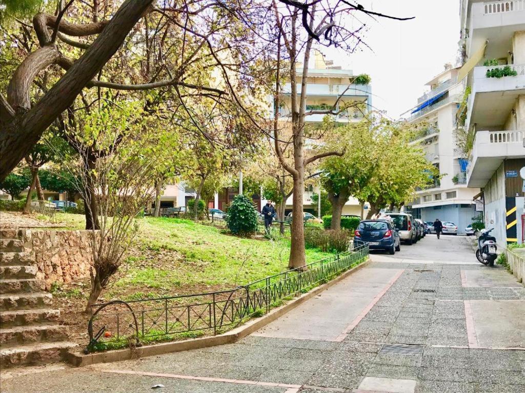 Kynosargous Square'S Apartment Athens Exterior photo