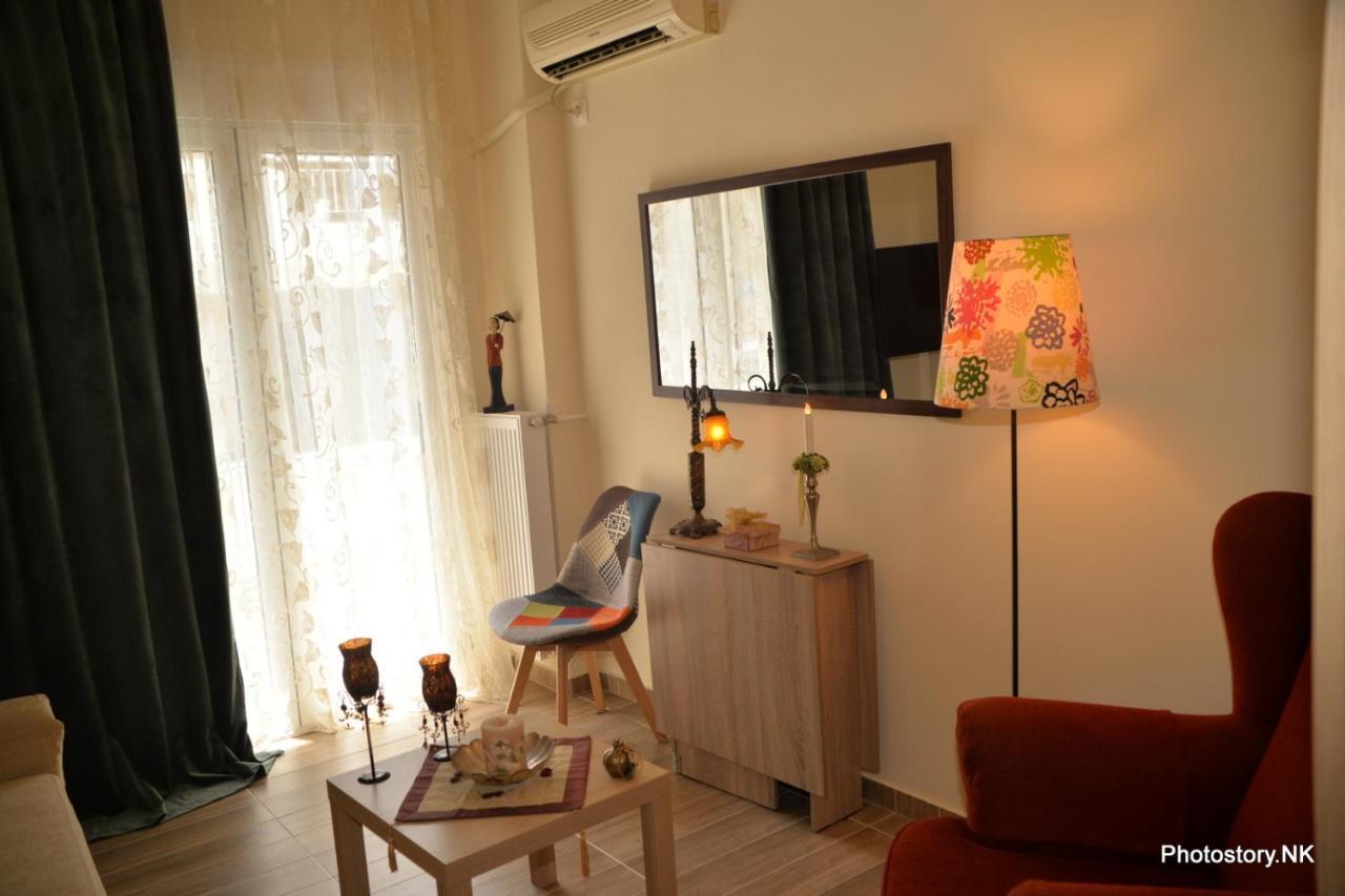 Kynosargous Square'S Apartment Athens Exterior photo